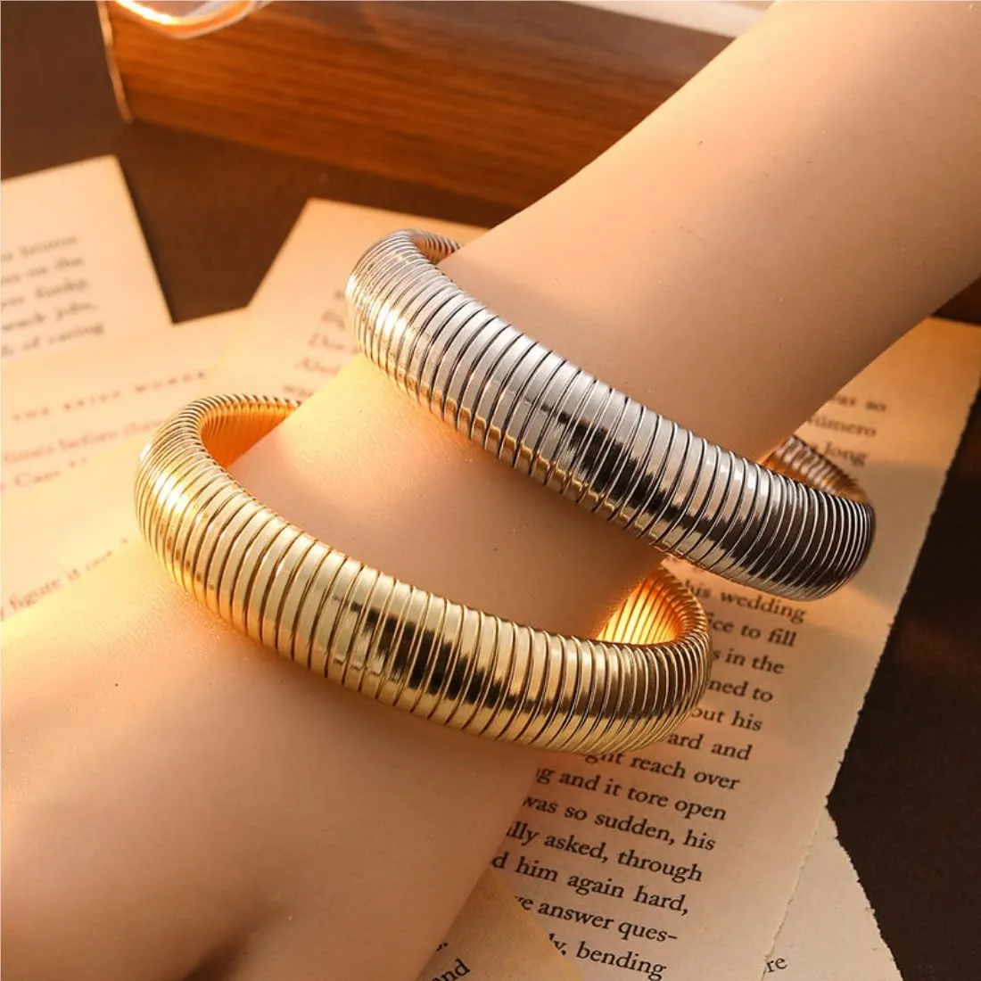 Gold Bangles for Women Set of 3 Chunky Stretch Bangles Bracelets 24K Gold Plated Stainless Steel Bracelets Flexible Wide Stack Bracelets Designer Look Alike Jewelry for Women